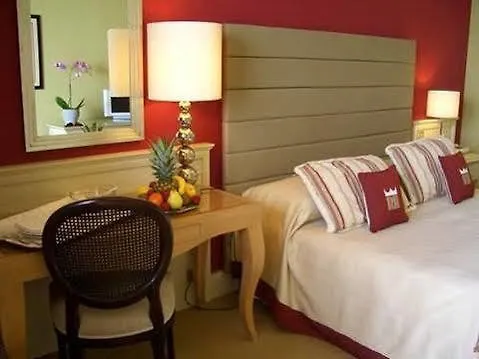 **** Hotel Royal And Aquamarina Thalassospa Spotorno Italy